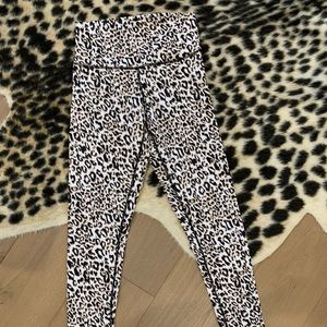 DYI Signature Leggings